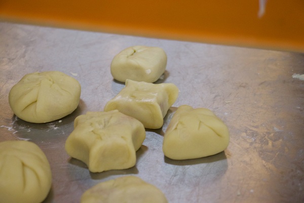 共捧一轮明月，感恩永存心间――tyc33455cc太阳集团导师团中秋节感恩活动