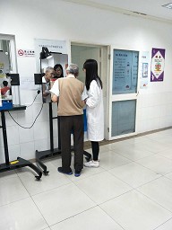 以党心聚众心，以众心赢民心--记tyc33455cc太阳集团员工党支部毕业季志愿活动